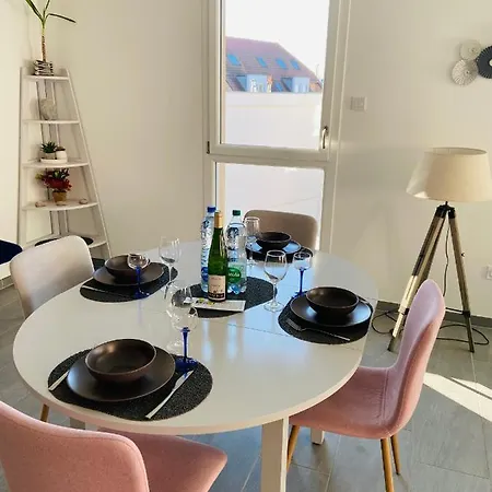 Orchidees Proche Centre * Colmar